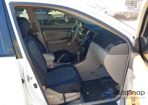 2004 Toyota Corolla Le z USA, uszkodzony, nr VIN 1NXBR32E14Z292891